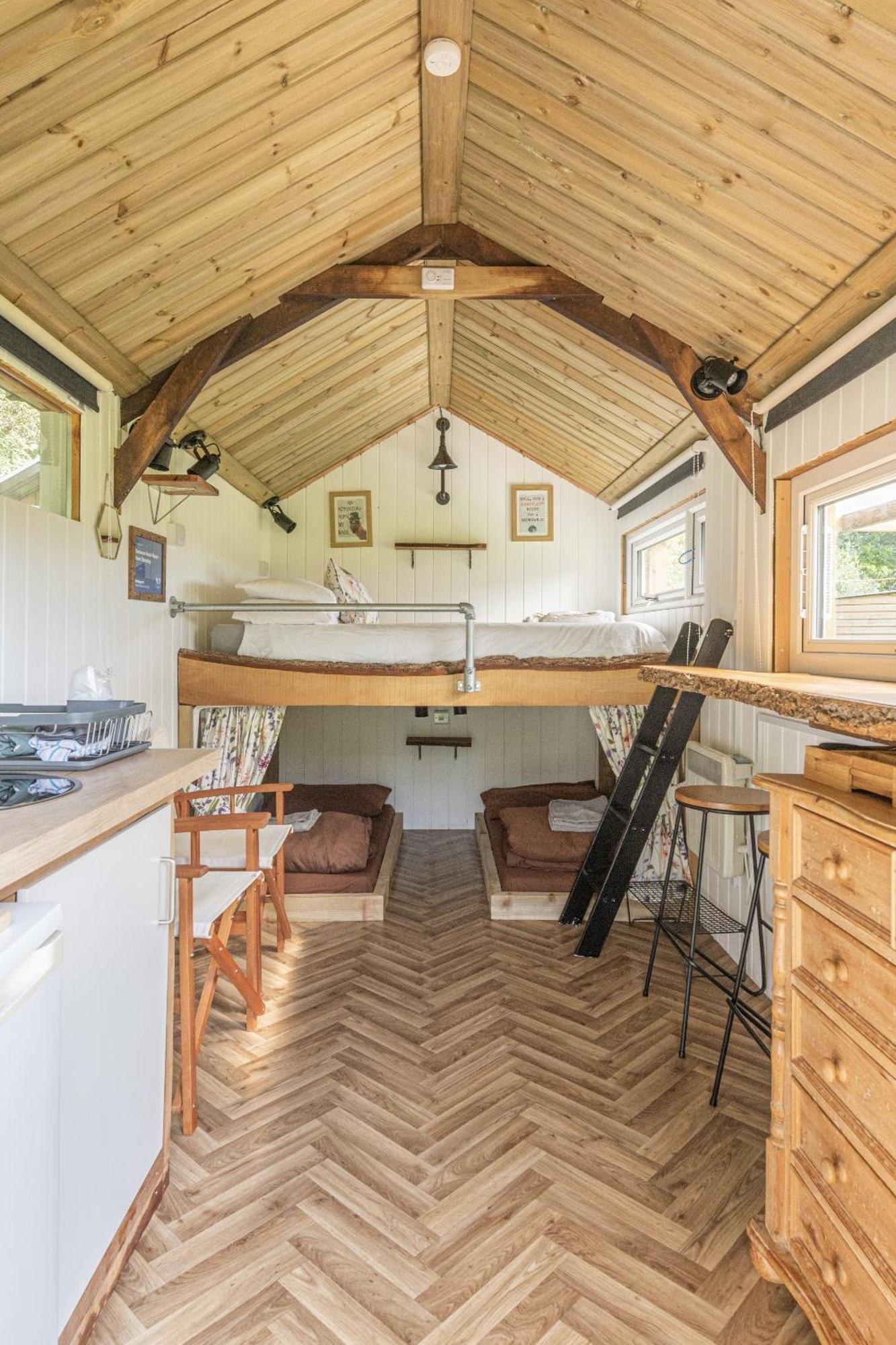 Dartmoor Reach Alpaca Farm Heated Cabins 5 Mins Drive To Dartmoor Боуви Трейси Стая снимка